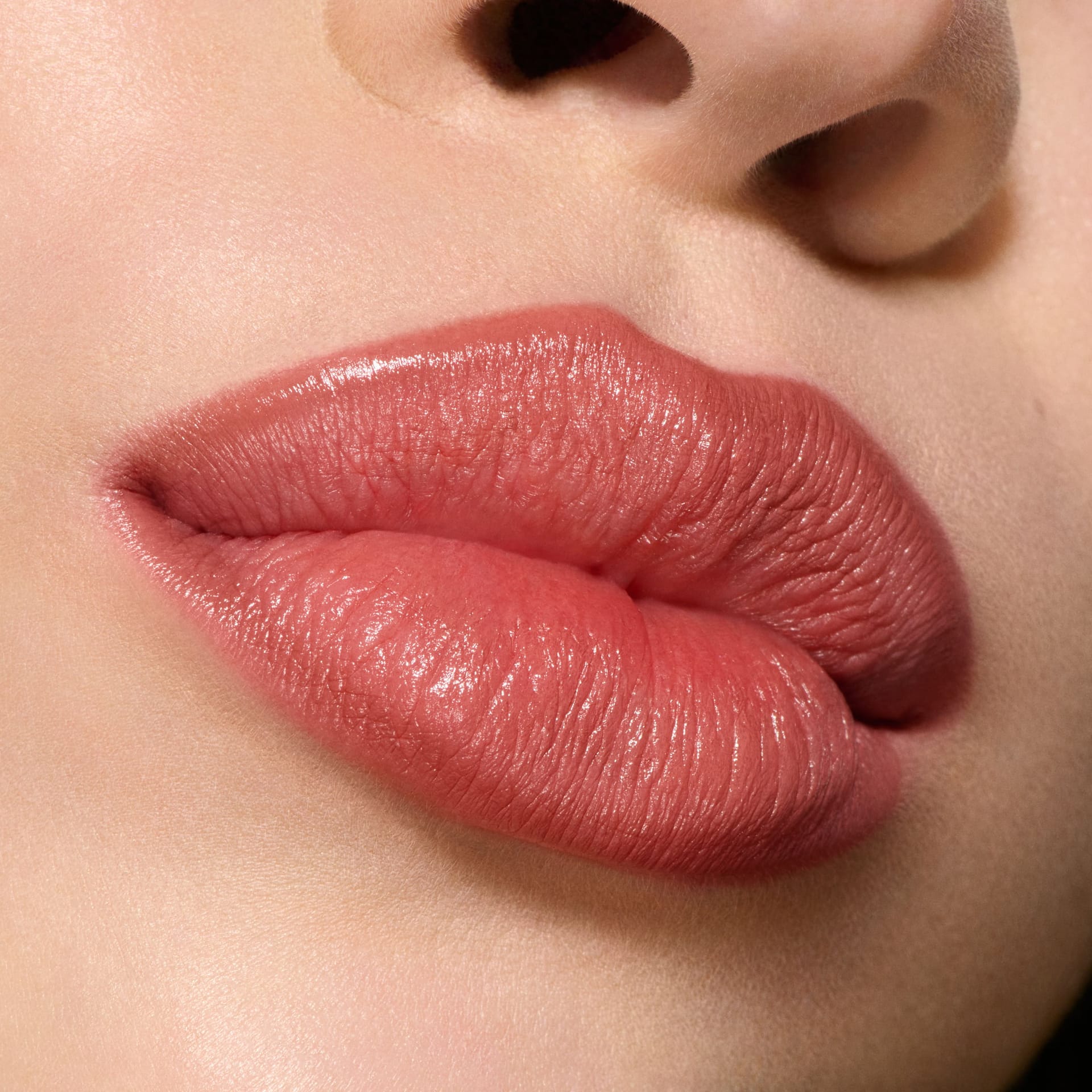 Глянцевый карандаш для губ Lipglazer Glossy Liner - фото 3