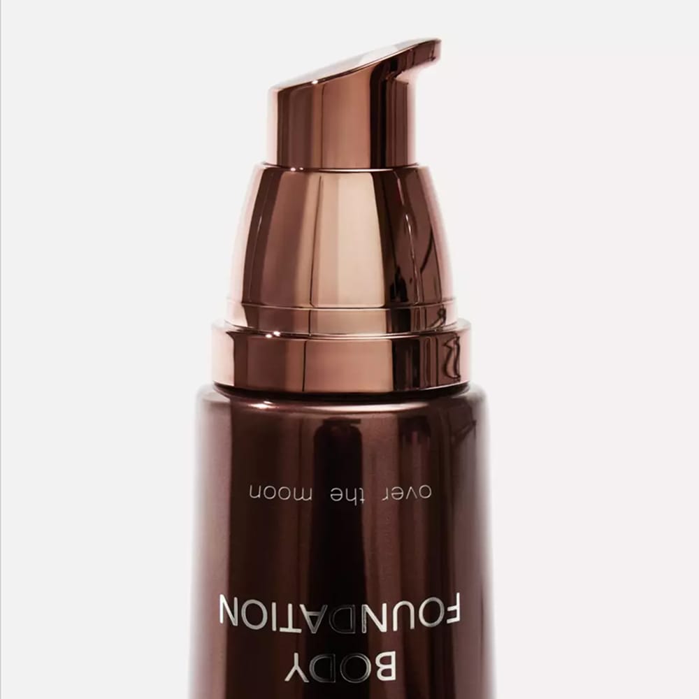 Хайлайтер для тела Glow Body Foundation Over The Moon, 100 мл - фото 3