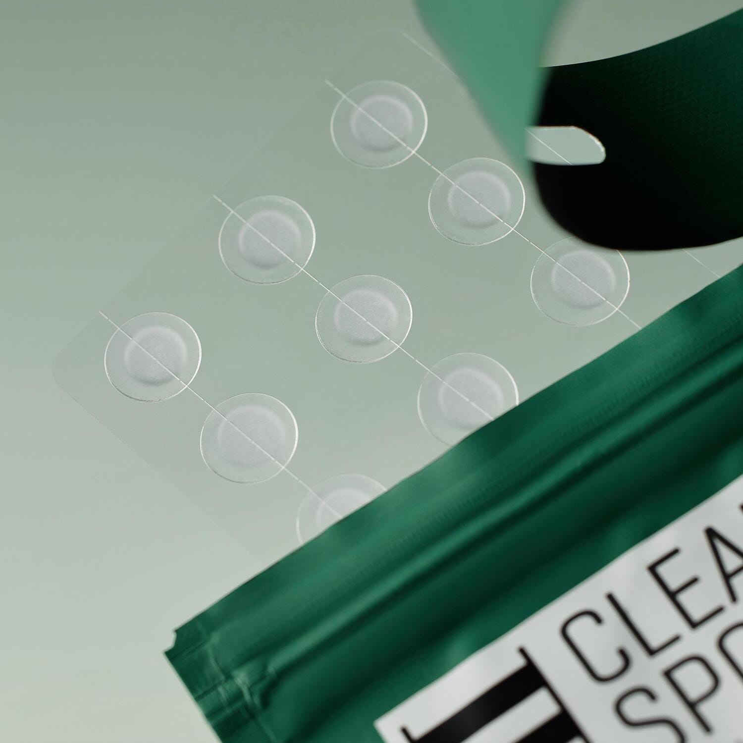 Патчи локального применения для проблемной кожи Clear Spot Patch, 18 шт - фото 2