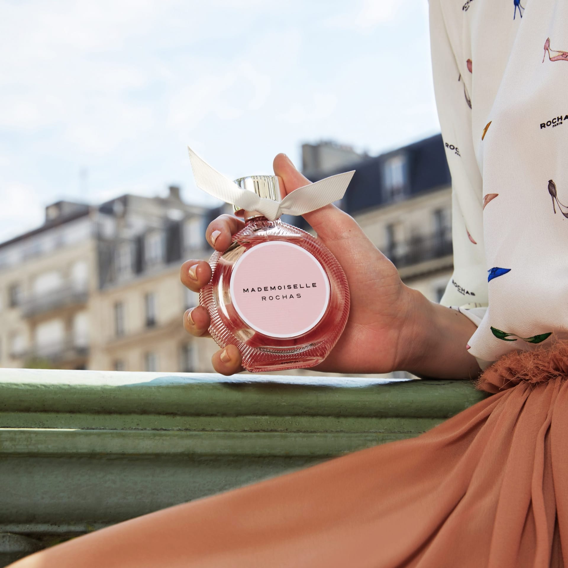 Парфюмерная вода Mademoiselle Rochas - фото 3