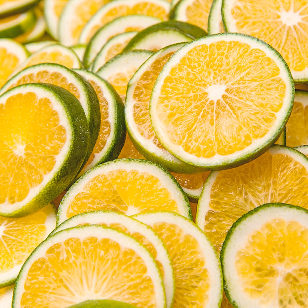 Освежающий, увлажняющий крем для сияния кожи лица Tenzero Green Tangerine Vita C Water Cream, 50 г - фото 5
