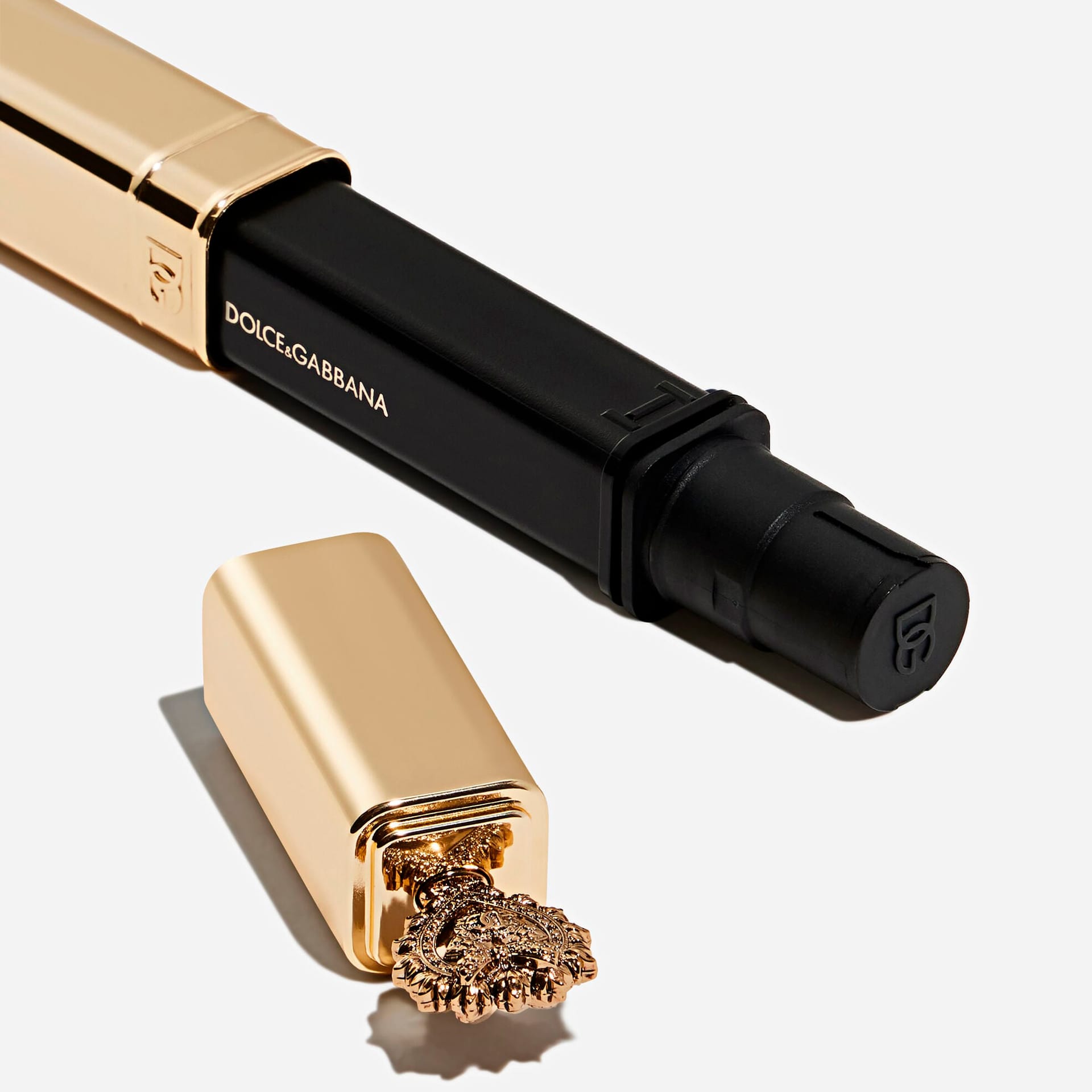 Тушь для ресниц «экстремальный объём» Everfull XL Mascara, тон 01- Total Black, 8 мл - фото 8