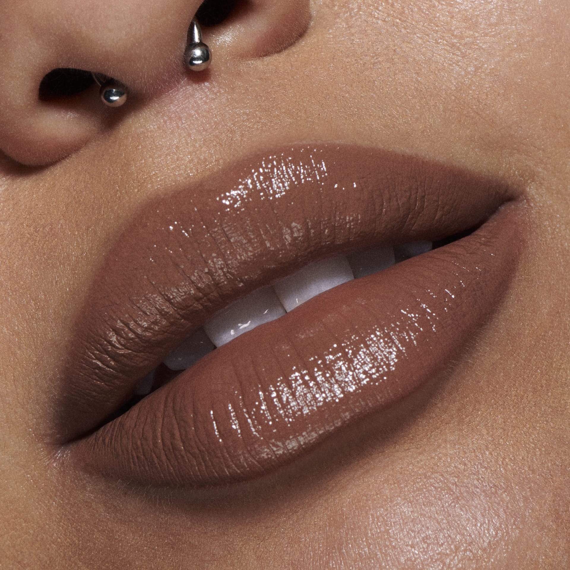 Губная помада  MAC Macximal Sleek Satin Satin Lipstick - фото 3