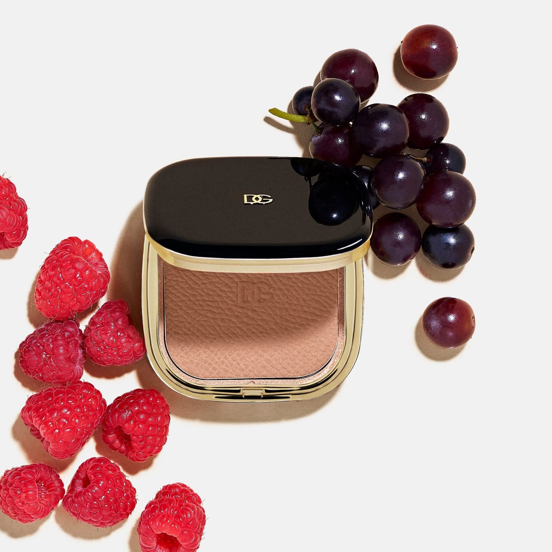 Пудровый бронзер и тени для век Face & Eyes Match/Lasting Bronzer & Eyeshadow Powder - фото 5