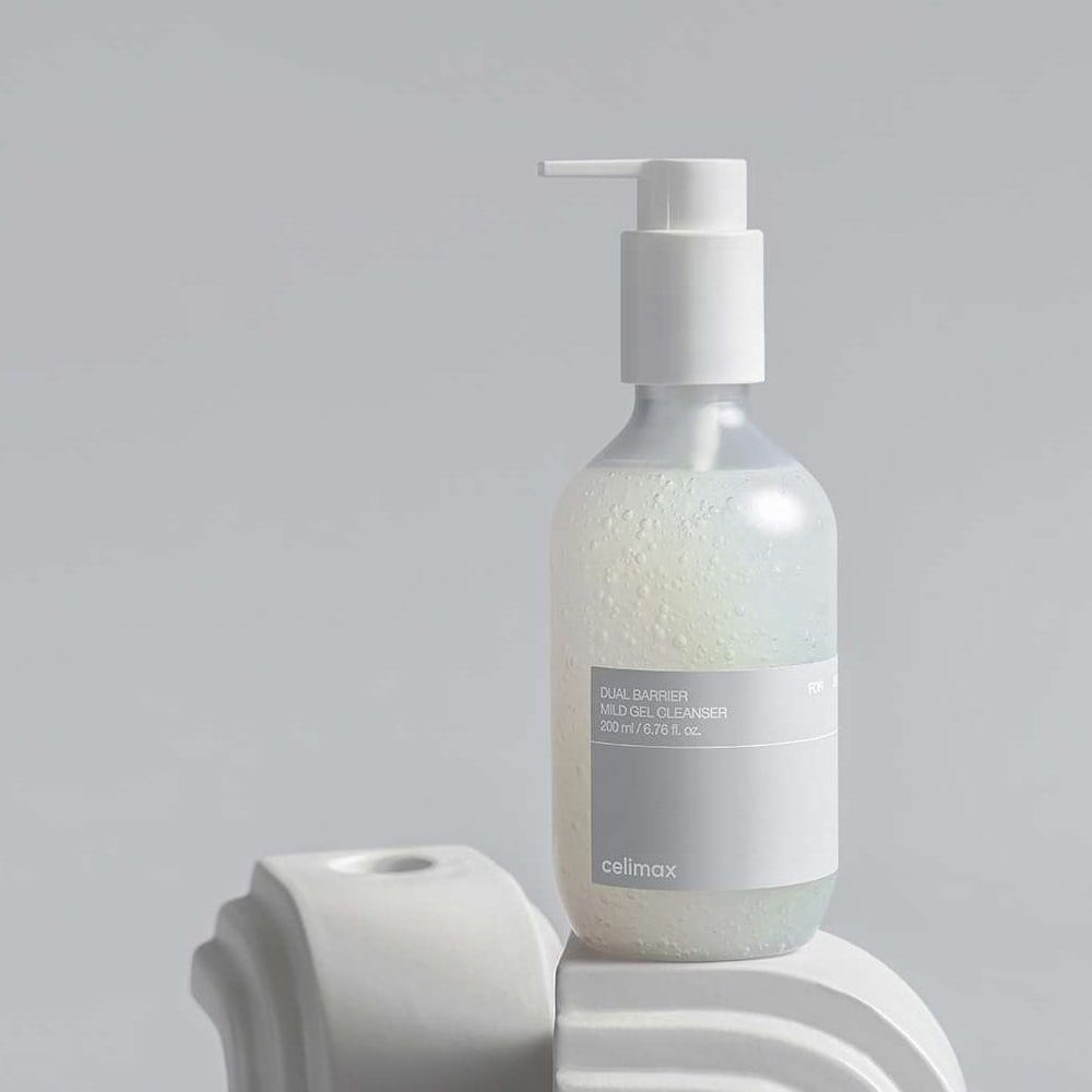 Мягкий гель для умывания с церамидами Celimax Dual Barrier Mild Gel Cleanser, 200 мл - фото 3