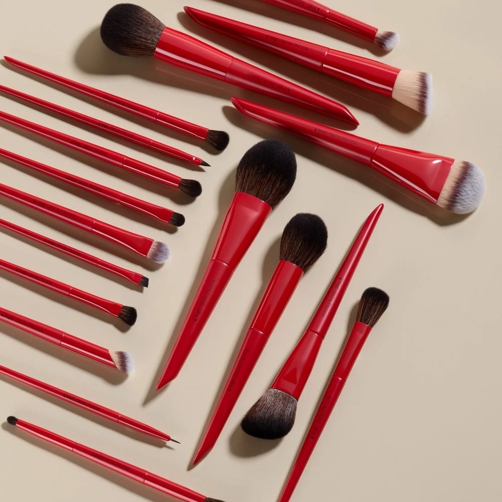 Малая кисть для растушевки теней Precision Shading Eye Brush n56 - фото 4
